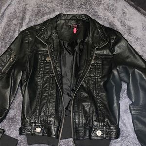 Women’s bomber jacket